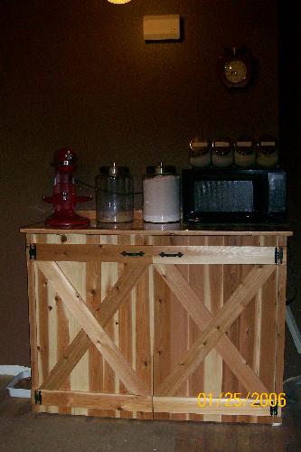 bakers cabinate 1 - I built it !