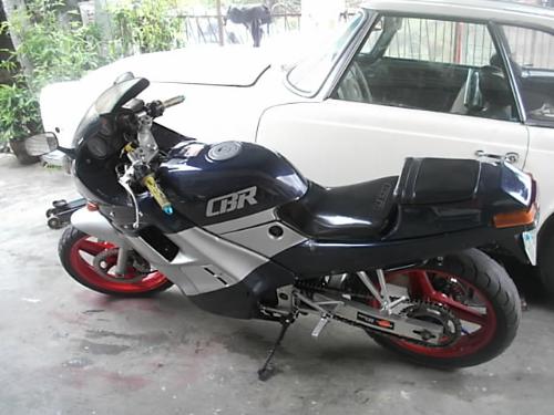 my bike - this is a MC 17 CBR 250cc HURRICANE w/ yosimura pipes