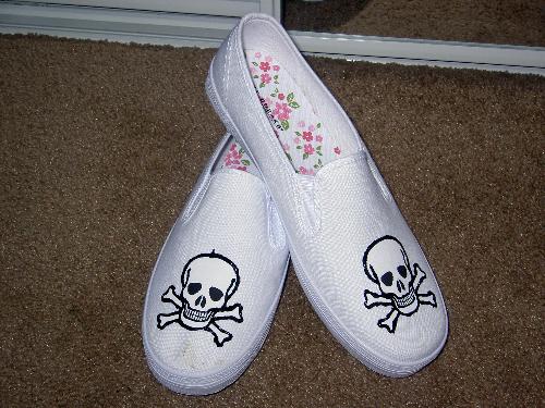 Skull slip ons - Some cheapy shoes that I put skulls on for my dd.