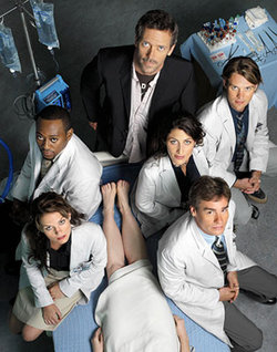 Dr. House - Dr. House cast during a photo session, promotional for the series beggining.