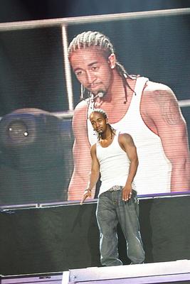 Omarion - Omarion performing