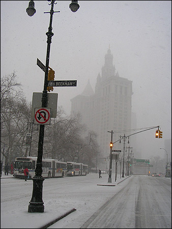 snow in nyc - I haven&#039;t seen lots of snow this year yet....!