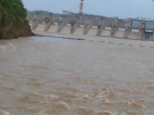 way towards light.... - this is a under-constructing dam over river narmada at omkareshwar...