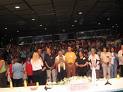 Pray up together - People lining up for Vassula to pray Pray up together - People lining up for Vassula to pray