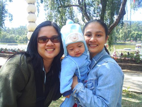 smile!!! - taken in Baguio, Philippines...with my sister.
