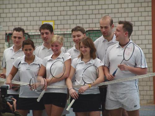 badminton - to play badminton