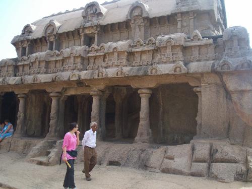 the beautiful shore temple of mahabalipuram - the great monument of mahabalipuram built by the pallavas