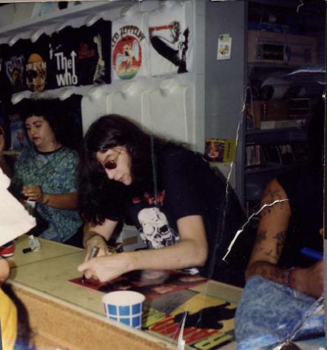 ramones band autograph - ramones band autograph ihihihihihi aahahahahahahahhihihihihi ihihi