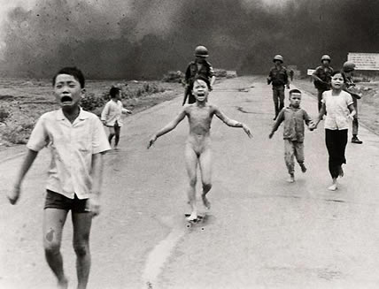 A famous Picture. During the atom bomb in Japan - During atom bomb explosion in Japan