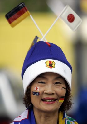 Jaoenese - A soccer fan of japan! Soccer play team.