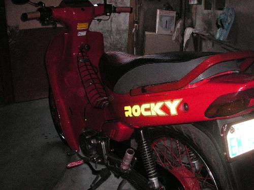 Rear View of a Yamaha Crypton Std - Nice Look ey....