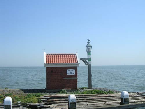 holland - picture of a harbour in a little dutch village on the IjsselMere