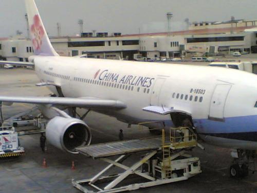 going home - i wanna go home - this was taken at Thailand's airport