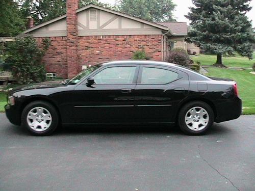 2006 Dodge Charger!! - This is a picture of a 2006 Dodge Charger. My buddy drove it up from NJ!
