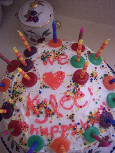 my best cake - I made this cake for my best friend for her birthday. it's a layer cake! it was completely delicious.