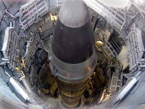 Atomic Tourism - Titan II Missile Museum - http://ahboon.net/2007/02/08/atomic-tourism-titan-missile-museum/