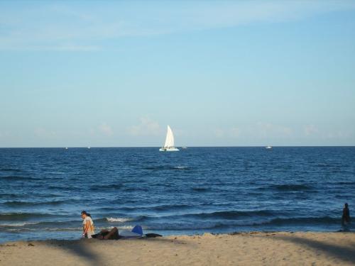 Deerfield Beach, FL - This is a picture of Deerfield Beach, FL - where we took a vacation to celebrate mom's birthday last year!!!