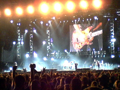 Metallica - Metallica performing live in The Master of Puppets signifying its 20th anniversary.