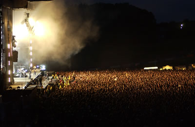 Metallica - Metallica performing live in London