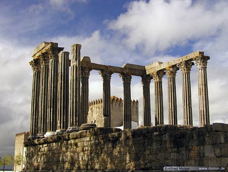 Diana Temple - Diana Temple in Évora - Portugal