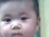 more closer?hehe - My niece's recent photo.
