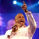 Donnie mcclurkin - I listen to Donnie Mcclurkin.