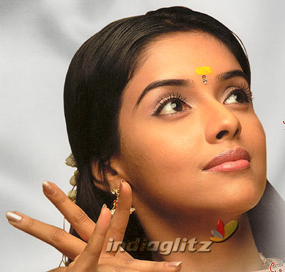 Asin - Leading Tamil Actress