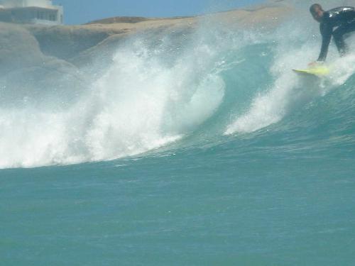 The wave that cut my head open - Late drop in cost me 3 stitches in my head!!! OUCH!