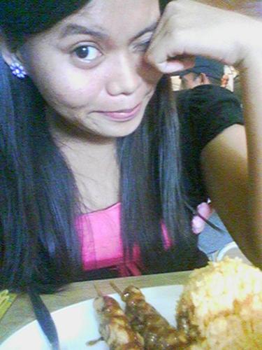 lucn time! - date with my mom...