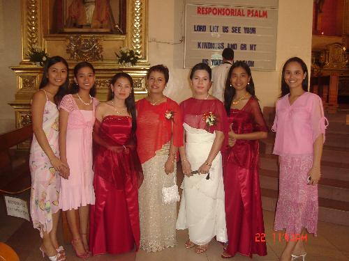 Wedding - Taken last July 22,2006. My friend's wedding... I'm one of the usherettes... Kapagod pero masaya!