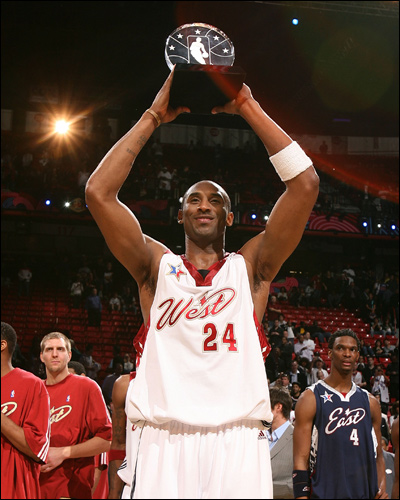 Kobe Bryant is the MVP! - Kobe Bryant receive the MVP award when the game finished. He scored 31points, with 5 rebounds, 6 assists and 6 steals for the Western Conference, a really prefect stats.