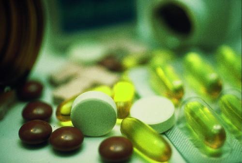 Sleeping pills - Pills and capsules are very bad for health. Take it as it is probhited! Check out the picture and rate it.