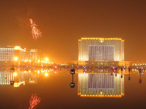 Spring Festival in Luoyang - night view of Luoyang