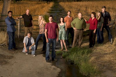 The Entire Cast Of Jericho - This is a picture of the entire cast of NBC's Jericho