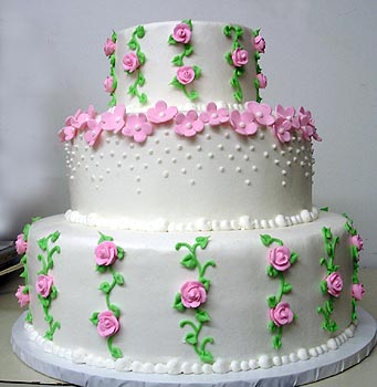 wedding cake - wedding cake with pink roses