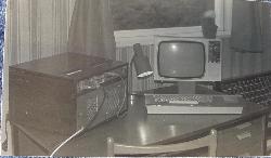photo of old computer - this is old computer