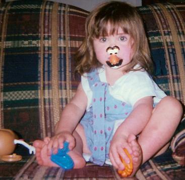 Potato Head - Daughter 3yrs old playing Potato Head Potato Head - Daughter 3yrs old playing Potato Head