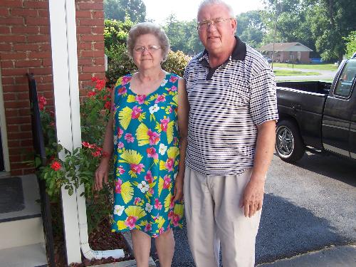 My only Living Grandparents - Here are two people I took pictures of that are wonderful human beings. As my grandpa continues to decline from dementia, I realize what a privilege it was/is to have him as a grandfather.