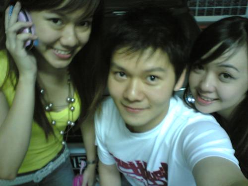 me and frends - me on the middle