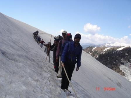 trek - trek in himalayas