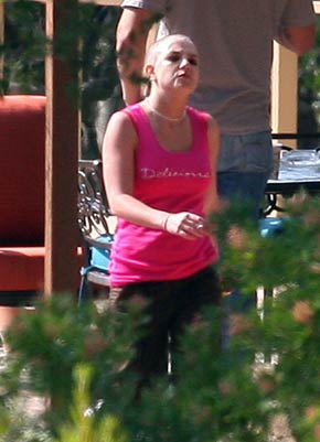 UPDATE: Britney's Boys Visit Mommy in Rehab - UPDATE: Britney's Boys Visit Mommy in Rehab UPDATE: Britney's Boys Visit Mommy in Rehab