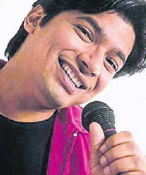 Shaan - One of India&#039;s leading singer. He kills with his smiling-singing act! 