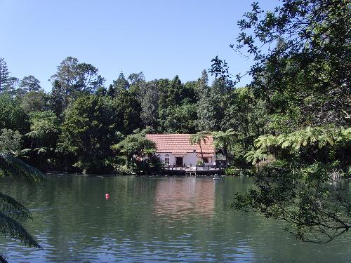 Brooklands park New Plymouth - Restaurant on the lake at Brooklands park, New plymouth
