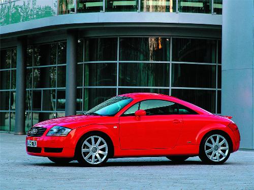 audi car - The colour of the car i like it.