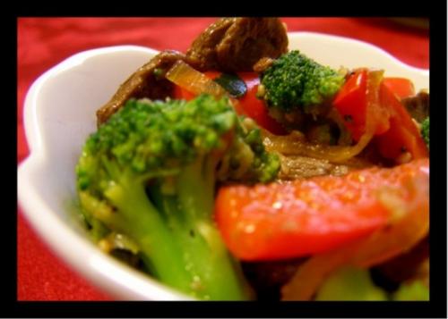 Sesame Seitan and Broccoli - Delicious and healthy vegan food!