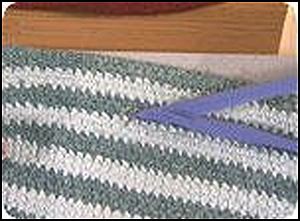 Toothbrush Rug - This picture was borrowed from the Carol Duvall show on HGTV. The instructions are also on this site.