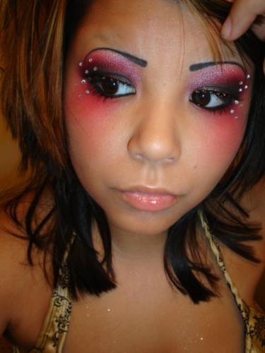 beautiful extreme makeup - This is a photo of a friend. I posted it to show different makeup techniques.