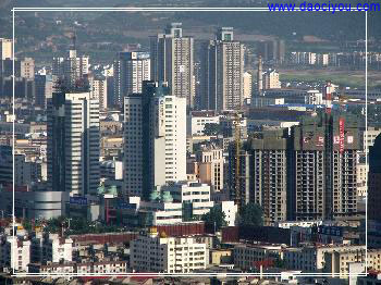 My hometown Baoji, China - THis is a part of my home town Baoji City in China. It is lacated in the north west in my country. How do you think about it?