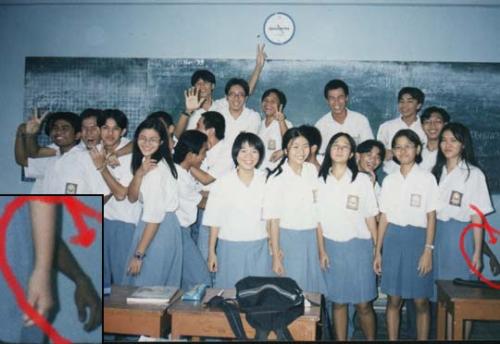 Indonesian Ghost 1 - This is the picture that I collect from forum that discribe a ghost among us