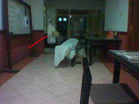 Indonesian Ghost 3 - Image is unedited